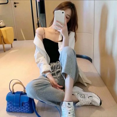 叔比狗:舞台风波海报